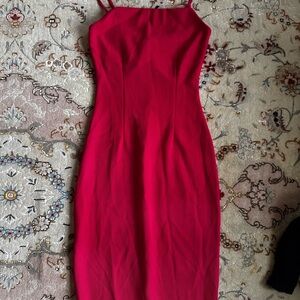Socialite Vibrant Hot Pink Midi Dress